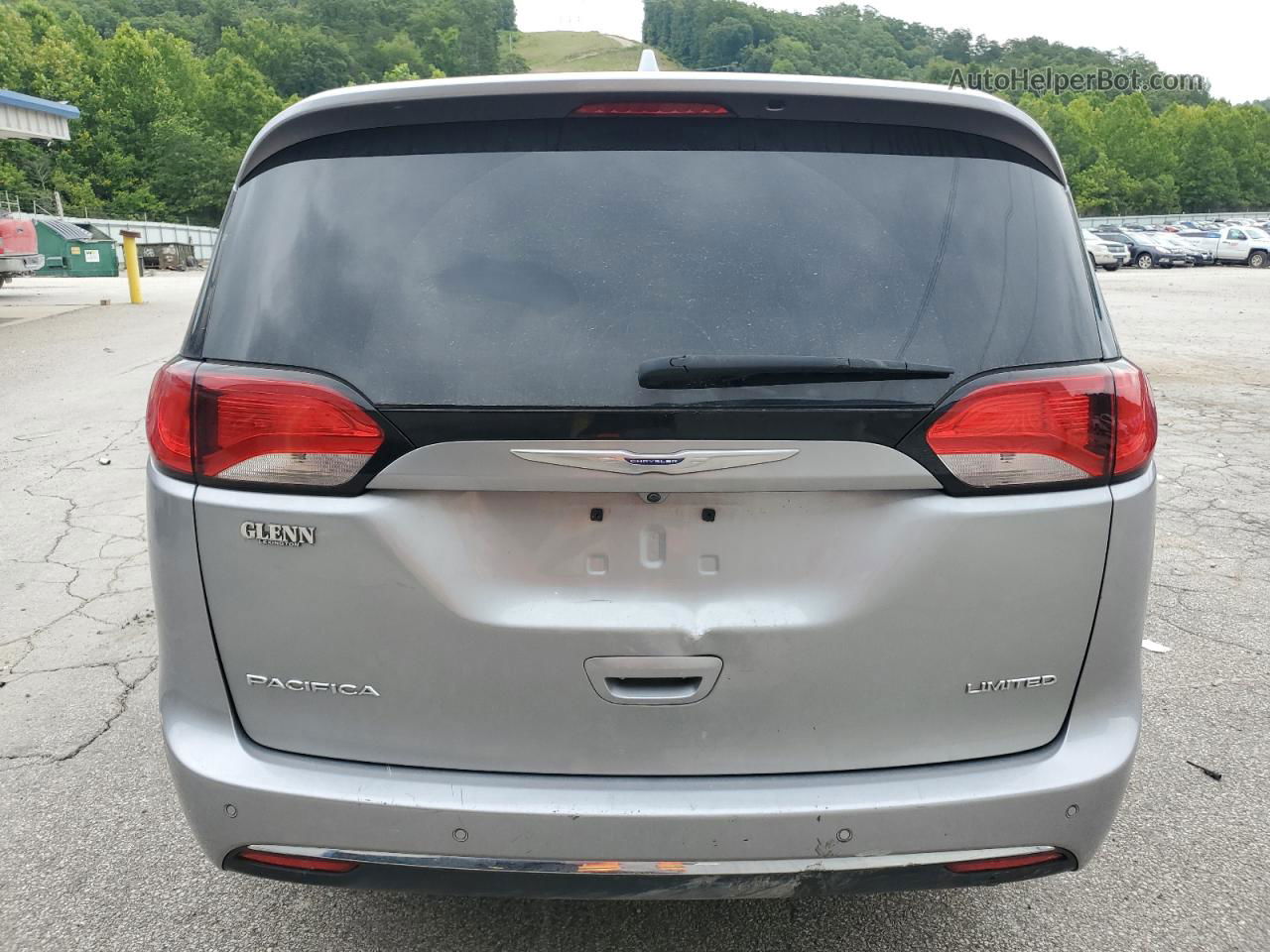 2020 Chrysler Pacifica Limited Gray vin: 2C4RC1GG4LR130865