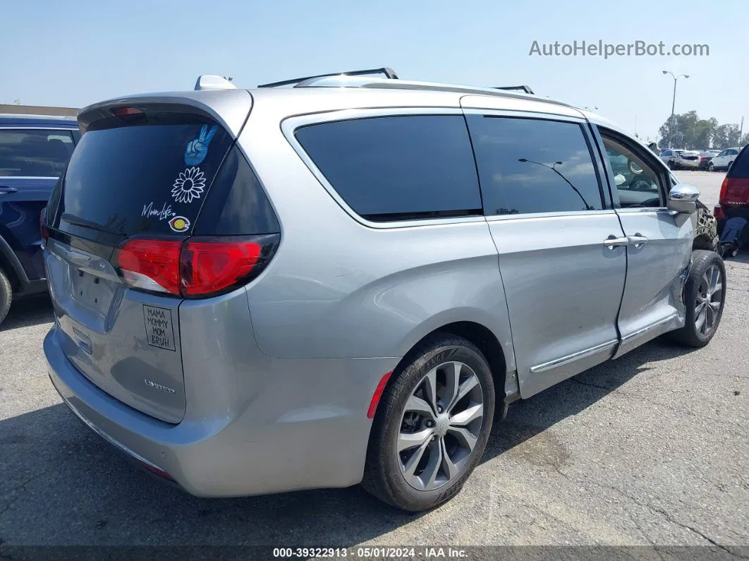 2017 Chrysler Pacifica Limited Silver vin: 2C4RC1GG5HR504522