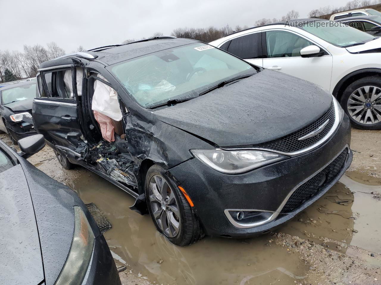 2017 Chrysler Pacifica Limited Black vin: 2C4RC1GG5HR777959