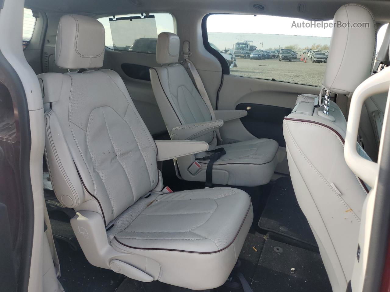 2017 Chrysler Pacifica Limited Красный vin: 2C4RC1GG6HR561232