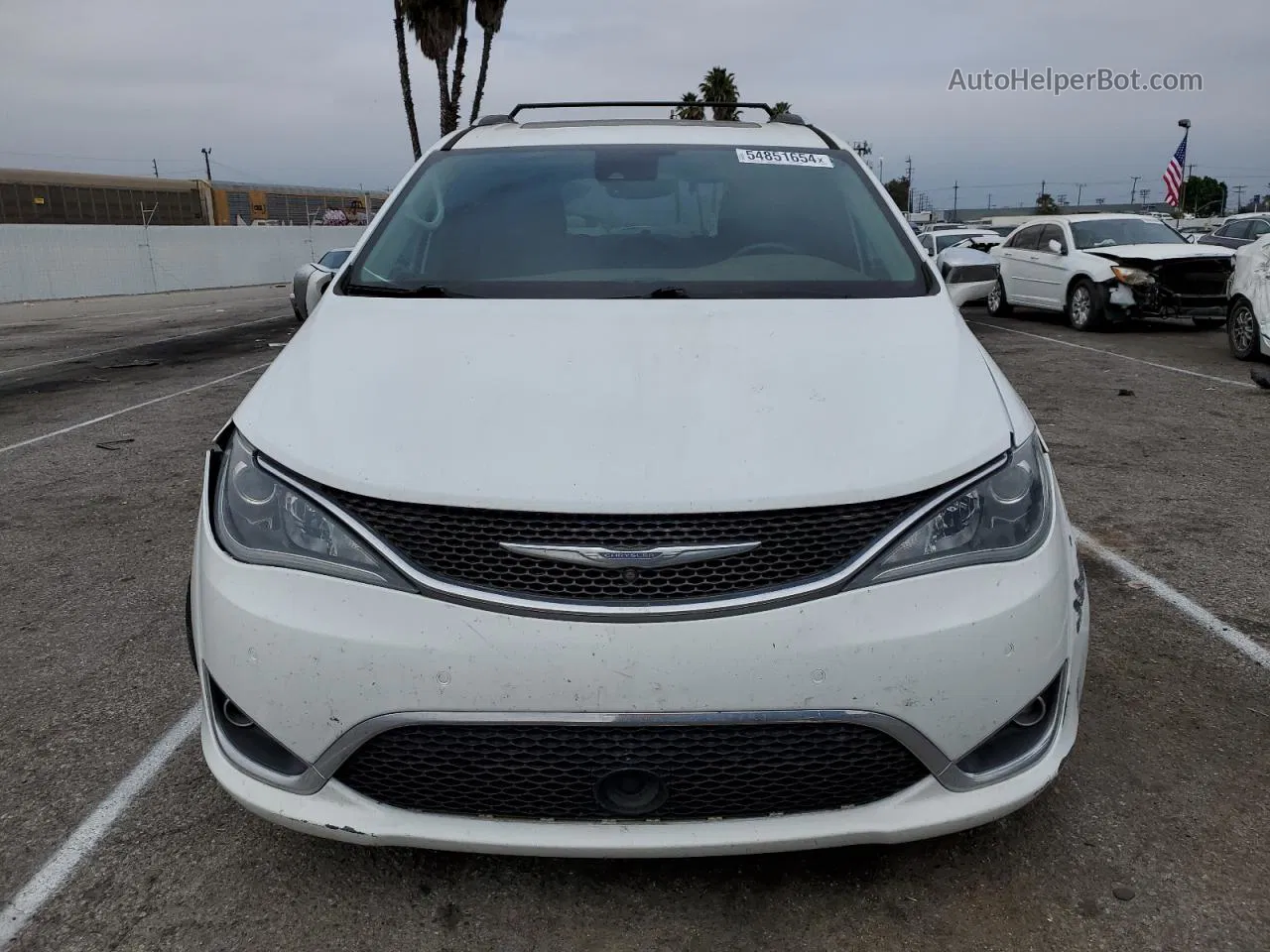 2017 Chrysler Pacifica Limited White vin: 2C4RC1GG6HR561294