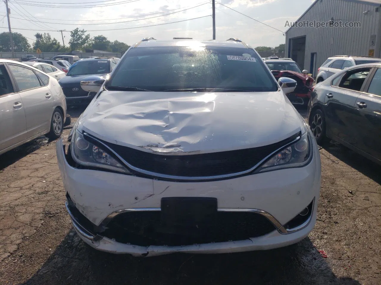 2017 Chrysler Pacifica Limited White vin: 2C4RC1GG6HR647687