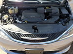 2017 Chrysler Pacifica Limited Серебряный vin: 2C4RC1GG6HR670550