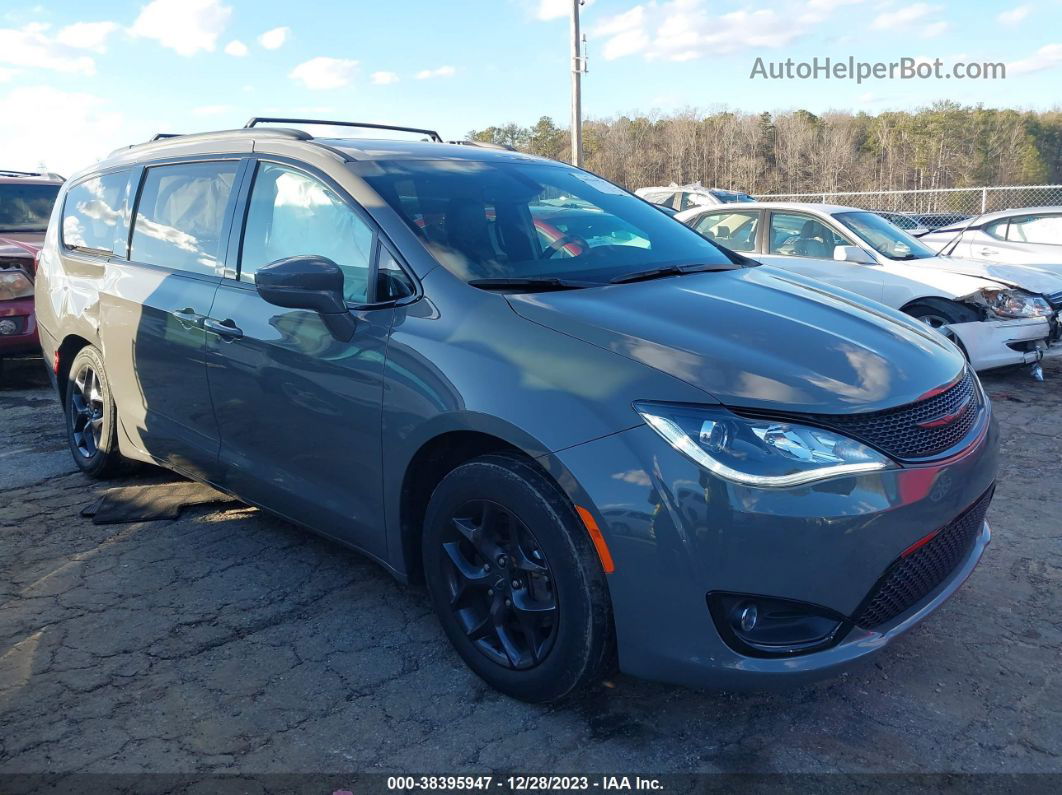 2020 Chrysler Pacifica Limited Gray vin: 2C4RC1GG6LR253888