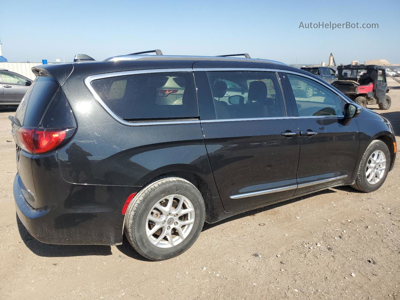 2017 Chrysler Pacifica Limited Black vin: 2C4RC1GG7HR504134