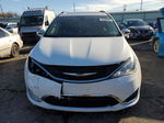 2020 Chrysler Pacifica Limited White vin: 2C4RC1GG8LR109839