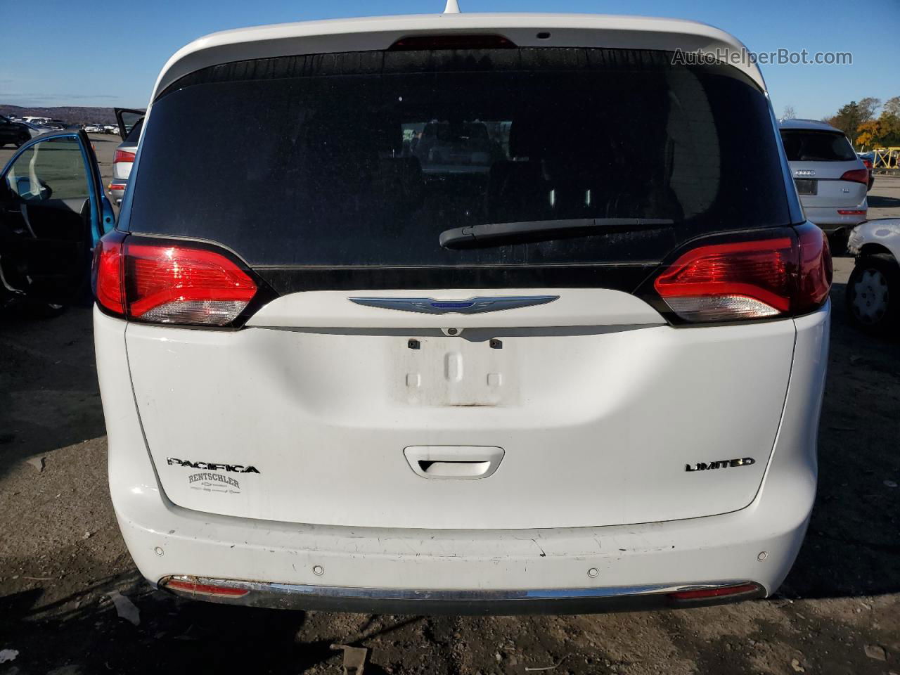 2020 Chrysler Pacifica Limited White vin: 2C4RC1GG8LR109839