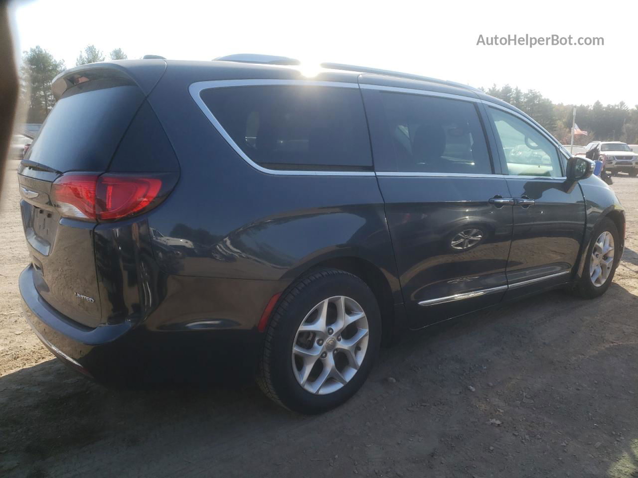 2020 Chrysler Pacifica Limited Gray vin: 2C4RC1GGXLR280141