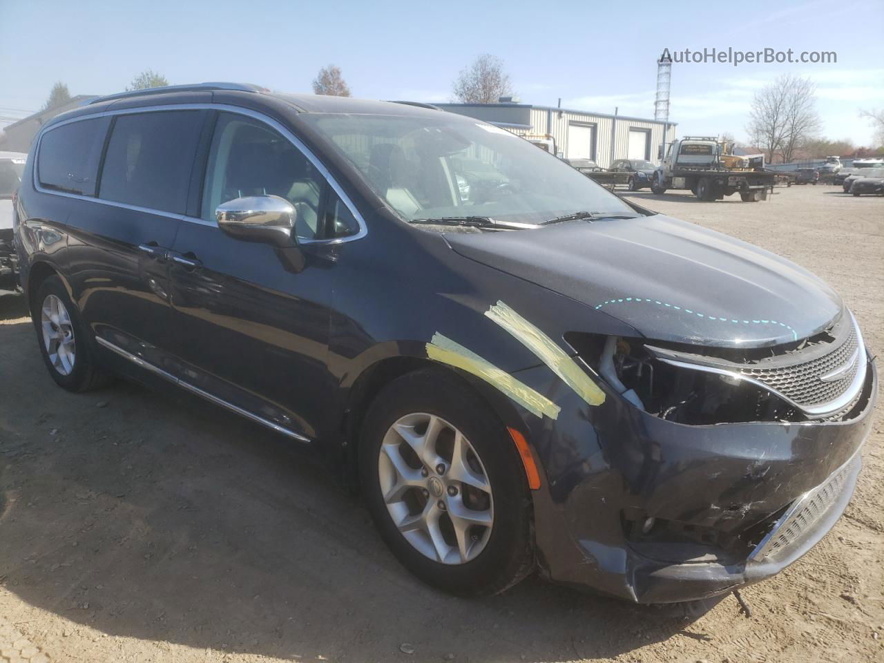 2020 Chrysler Pacifica Limited Gray vin: 2C4RC1GGXLR280141