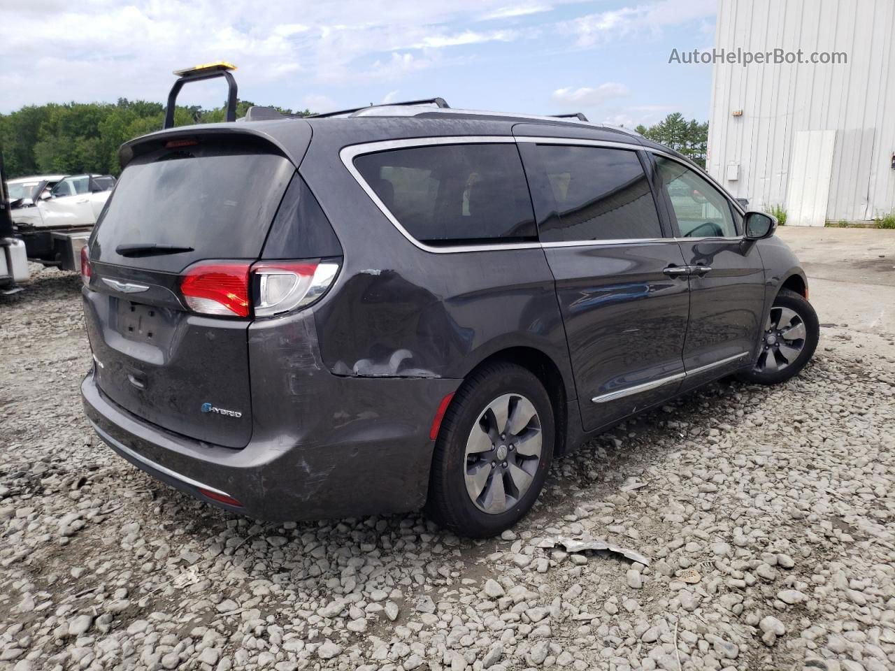 2017 Chrysler Pacifica Ehybrid Platinum Угольный vin: 2C4RC1N70HR684852