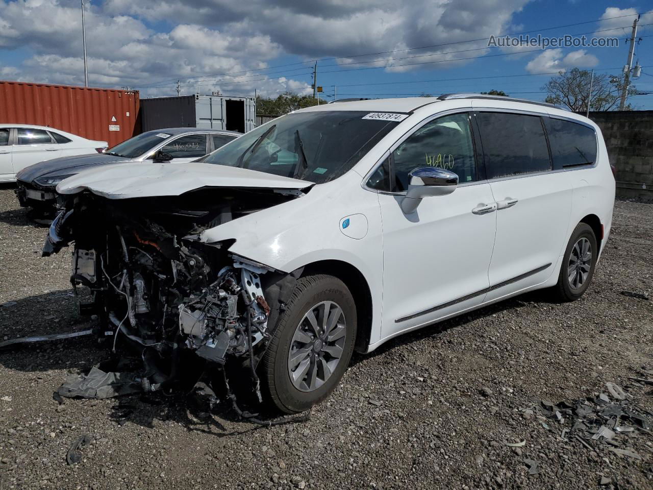 2020 Chrysler Pacifica Hybrid Limited White vin: 2C4RC1N73LR258081