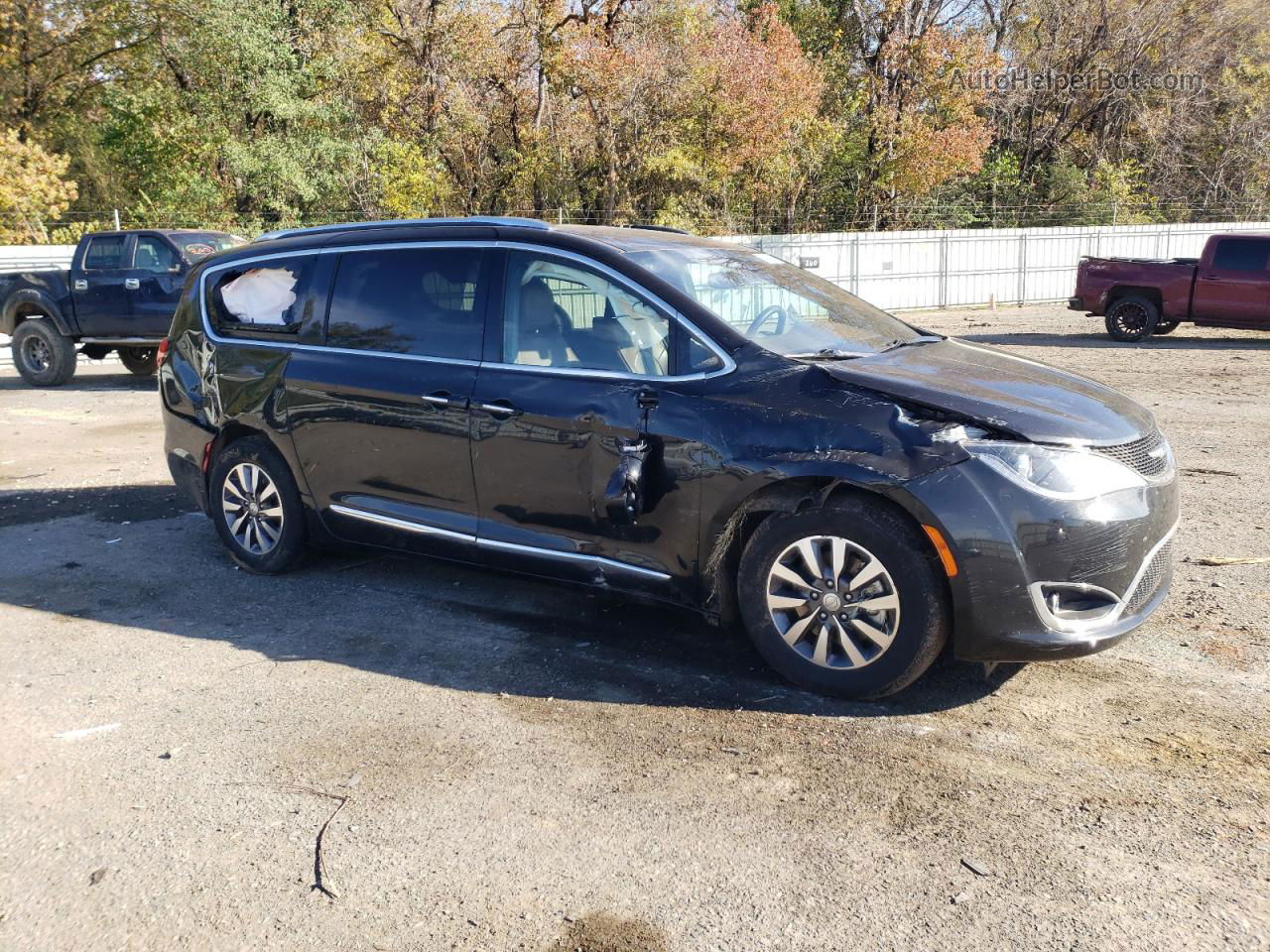 2020 Chrysler Pacifica Hybrid Limited Black vin: 2C4RC1N76LR246409