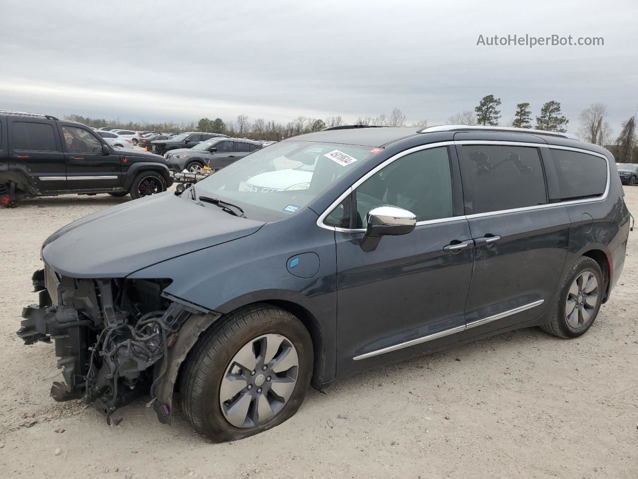 2020 Chrysler Pacifica Hybrid Limited Charcoal vin: 2C4RC1N79LR287973