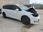 2020 Chrysler Pacifica Touring L White vin: 2C4RC3BG0LR289952