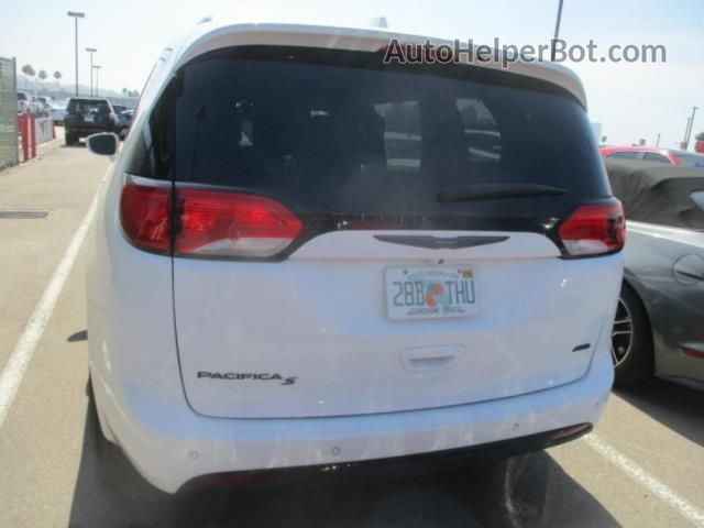 2020 Chrysler Pacifica Launch Edition White vin: 2C4RC3BG2LR282680