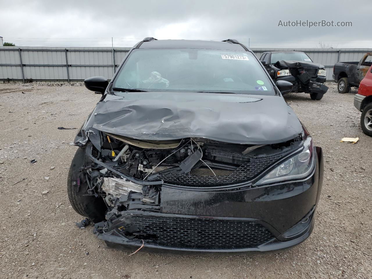 2020 Chrysler Pacifica Touring L Черный vin: 2C4RC3BG9LR289853