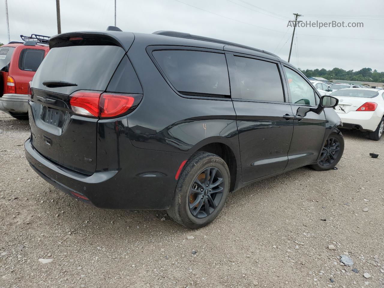 2020 Chrysler Pacifica Touring L Черный vin: 2C4RC3BG9LR289853