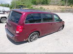 2017 Dodge Grand Caravan Sxt Red vin: 2C4RDGCG1HR807609