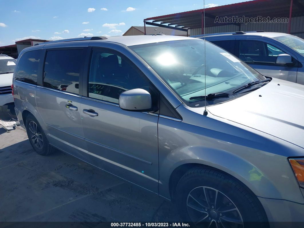 2017 Dodge Grand Caravan Sxt Серебряный vin: 2C4RDGCG7HR827492