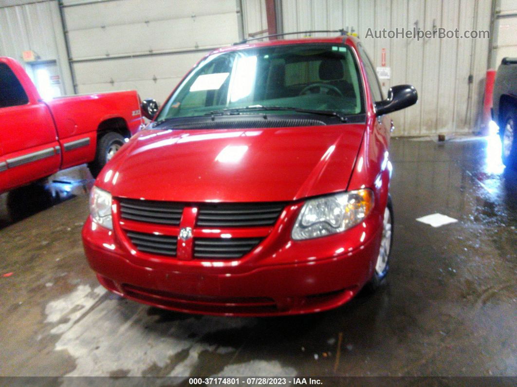 2005 Dodge Grand Caravan   Red vin: 2D4GP24R65R339957