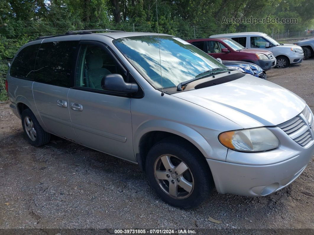 2005 Dodge Grand Caravan Sxt Silver vin: 2D4GP44L75R309969