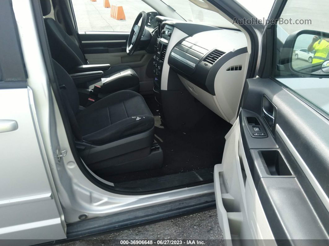 2010 Dodge Grand Caravan Se Серебряный vin: 2D4RN4DEXAR297861