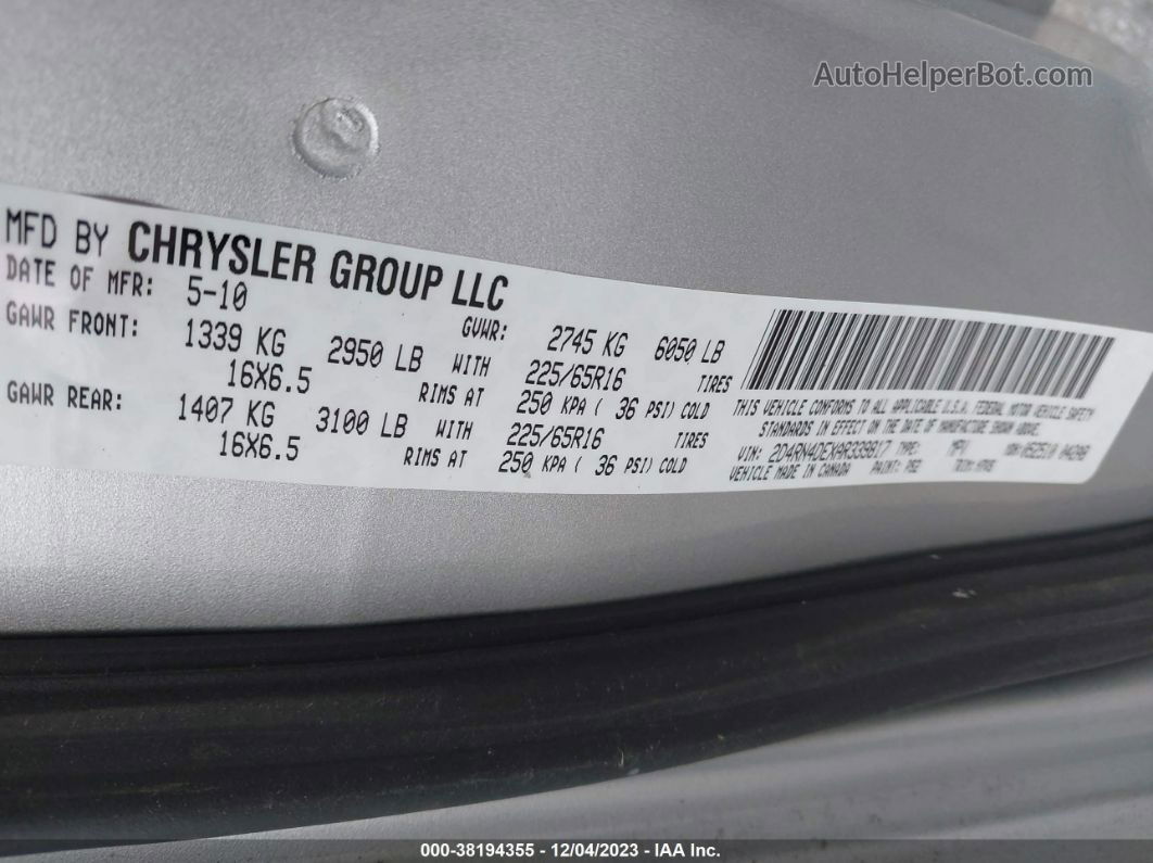 2010 Dodge Grand Caravan Se Silver vin: 2D4RN4DEXAR339817