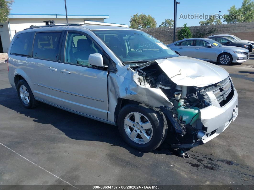 2010 Dodge Grand Caravan Sxt Silver vin: 2D4RN5D12AR211784