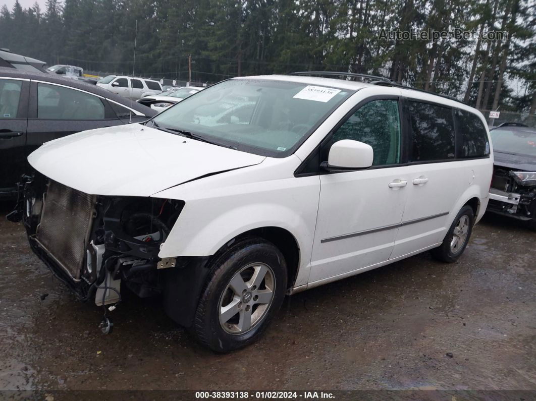 2010 Dodge Grand Caravan Sxt Белый vin: 2D4RN5D17AR440400