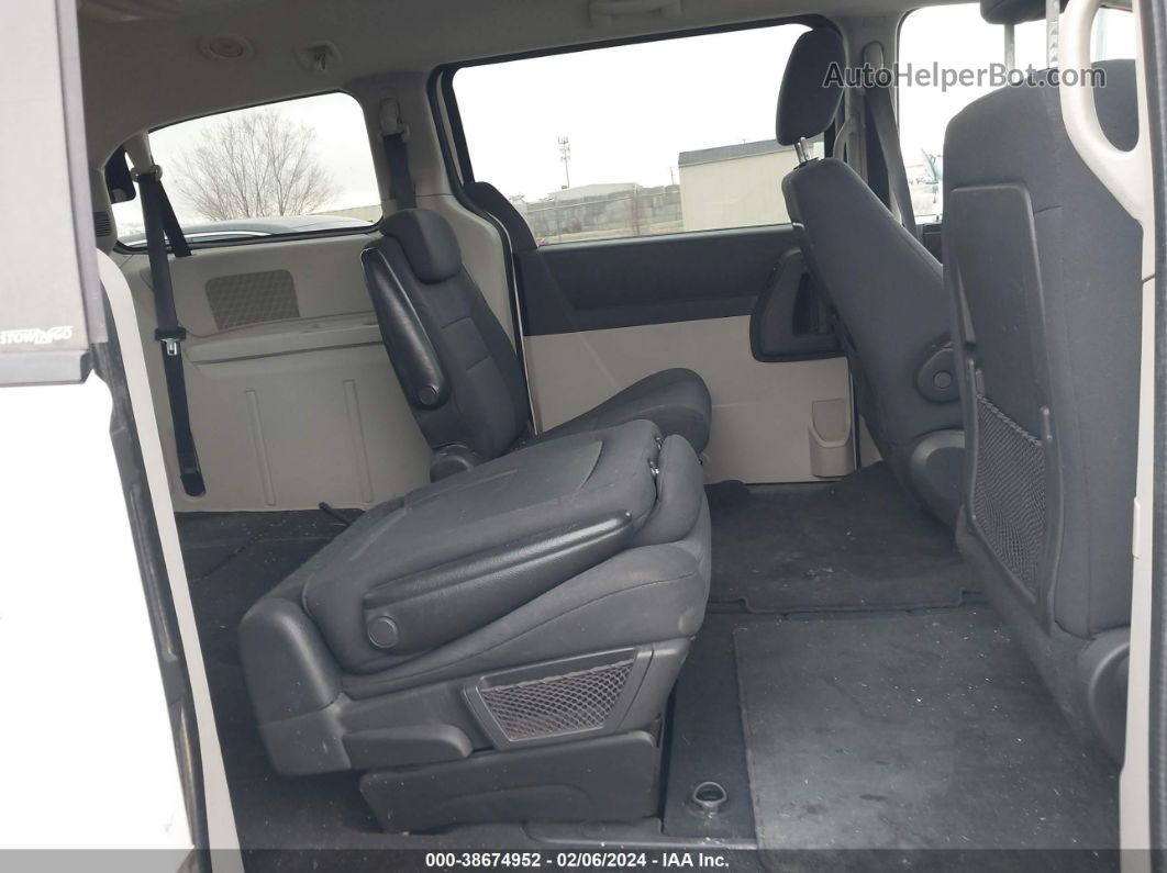 2010 Dodge Grand Caravan Sxt Белый vin: 2D4RN5D18AR247155