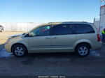 2010 Dodge Grand Caravan Sxt Золотой vin: 2D4RN5DX6AR290221