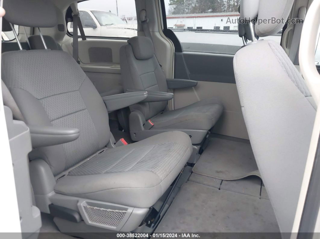 2010 Dodge Grand Caravan Crew Белый vin: 2D4RN6DX4AR438176