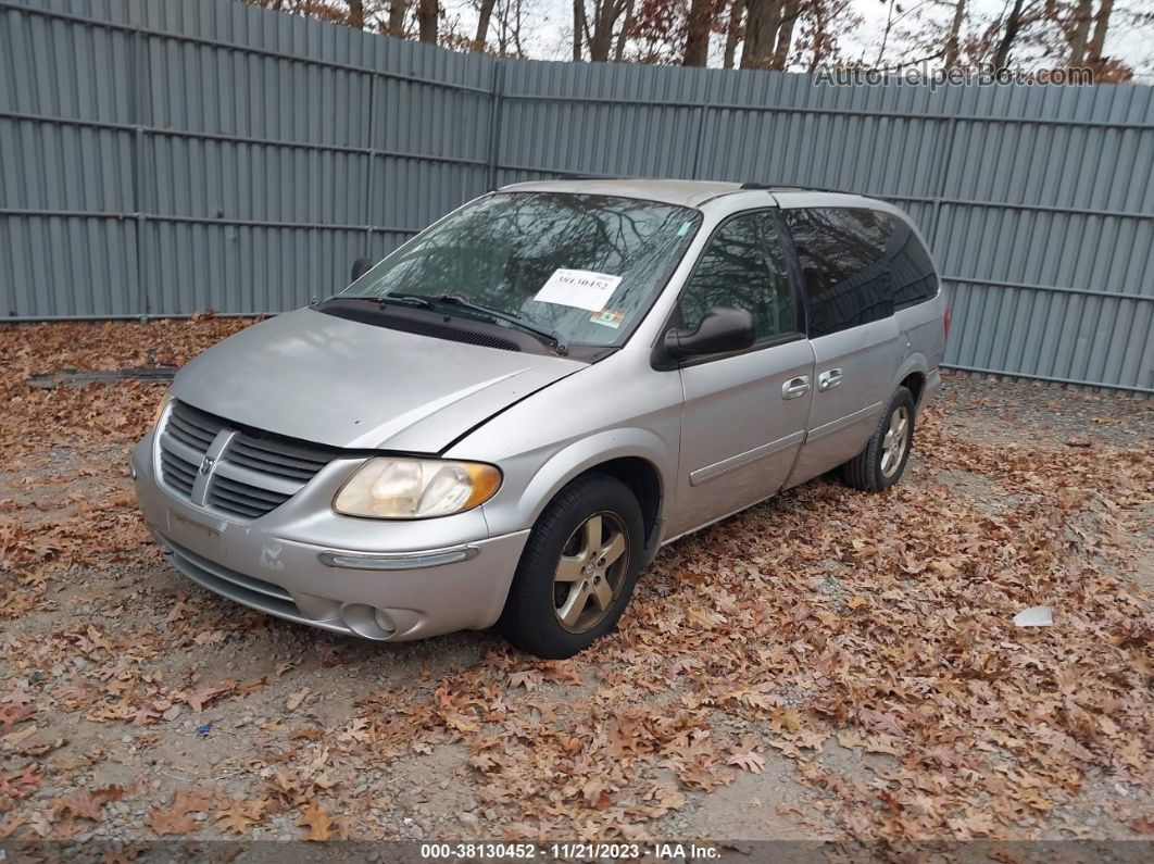 2005 Dodge Grand Caravan Sxt Silver vin: 2D8GP44L95R420571