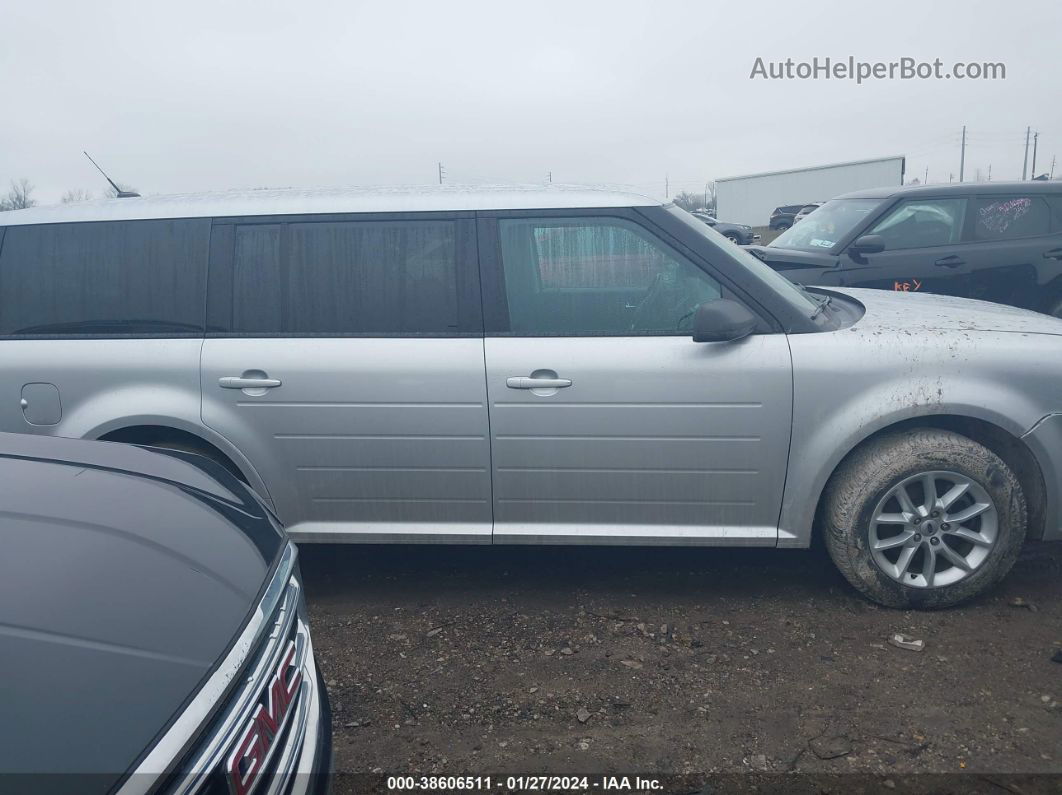 2019 Ford Flex Se Серебряный vin: 2FMGK5B83KBA10981