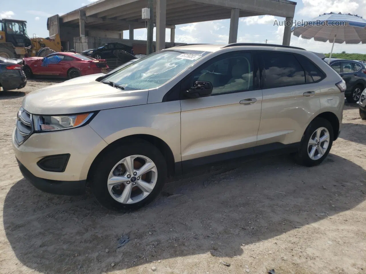 2018 Ford Edge Se Beige vin: 2FMPK3G9XJBB11973