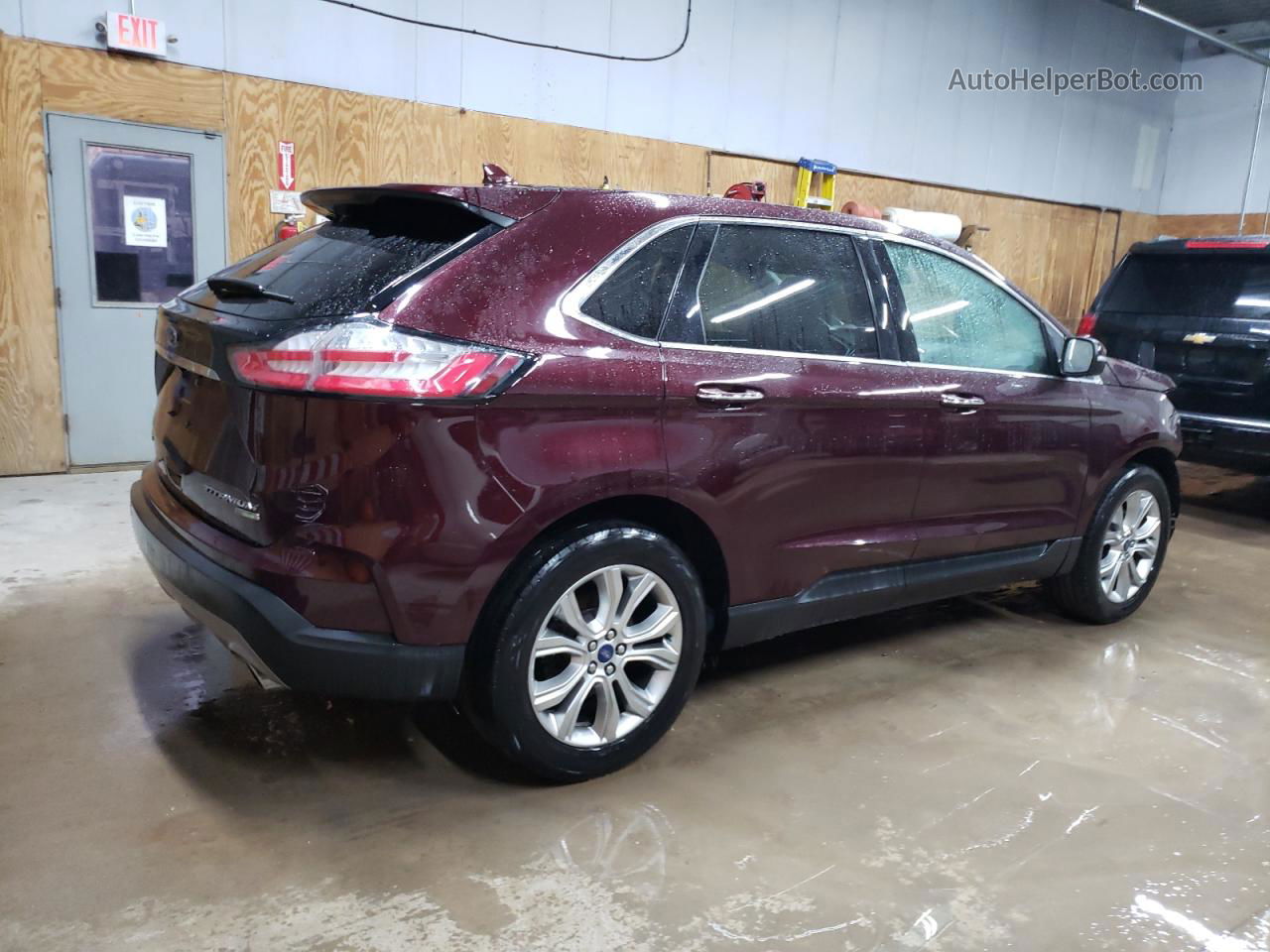 2019 Ford Edge Titanium Burgundy vin: 2FMPK3K92KBB31899