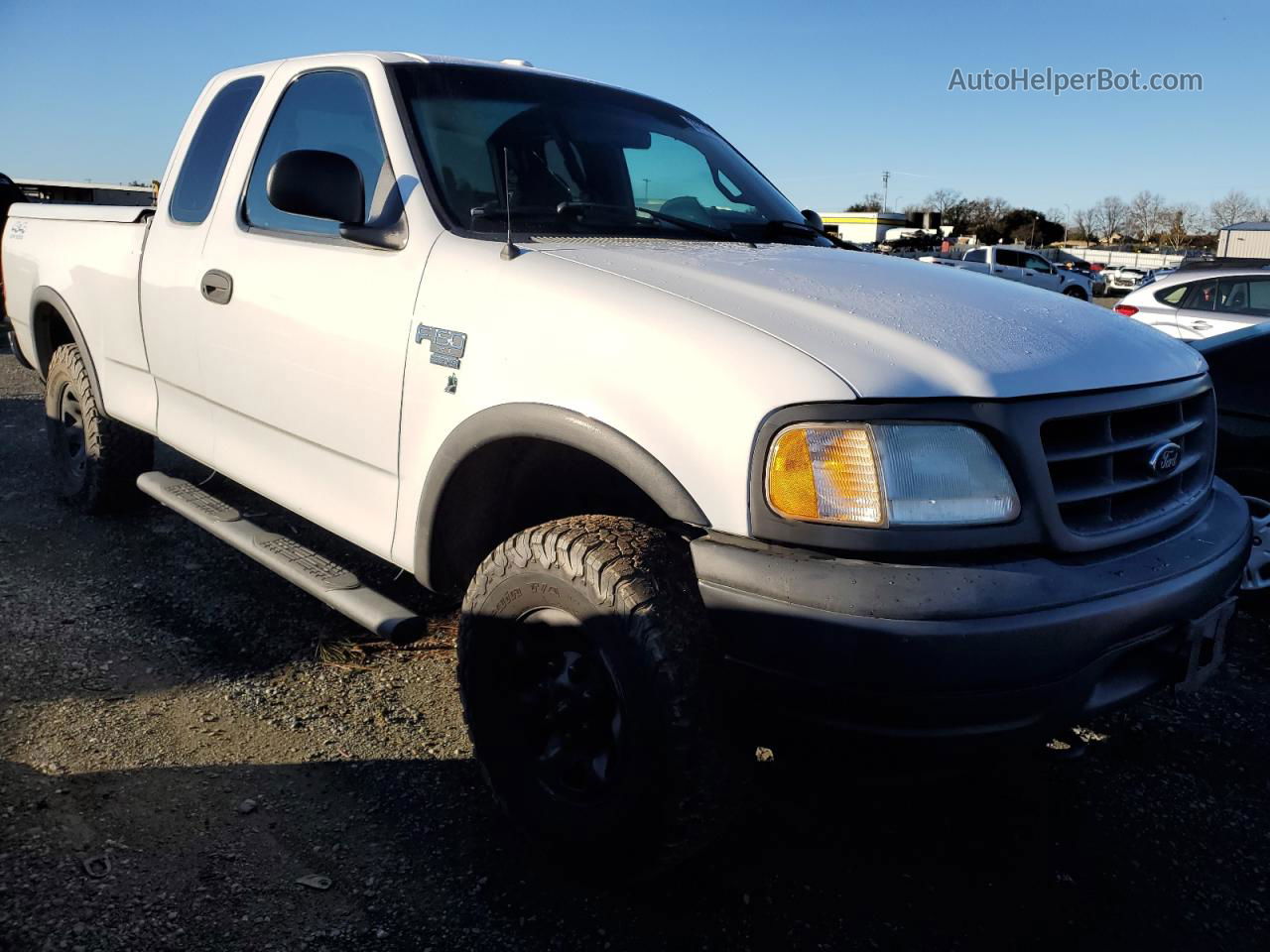 2001 Ford F150  White vin: 2FTPX18ZX1CA87371