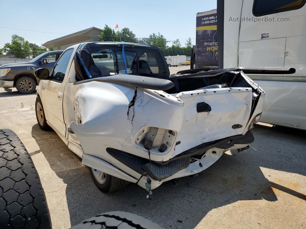 2003 Ford F150 Svt Lightning White vin: 2FTRF07383CA88413