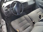 2001 Ford F150  Серебряный vin: 2FTRF08L61CA51694