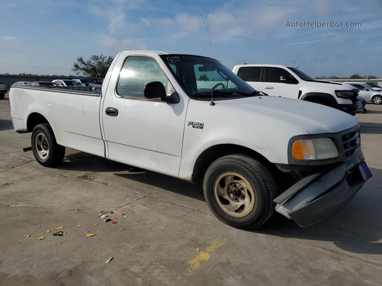 2003 Ford F150  White vin: 2FTRF17293CB08374