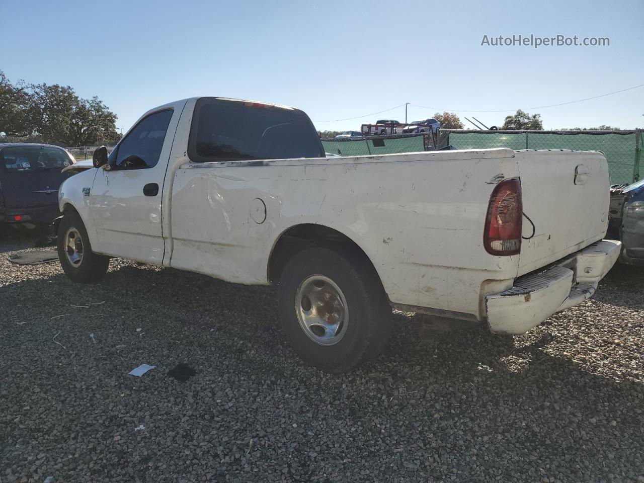 2003 Ford F150  White vin: 2FTRF17W03CA10739