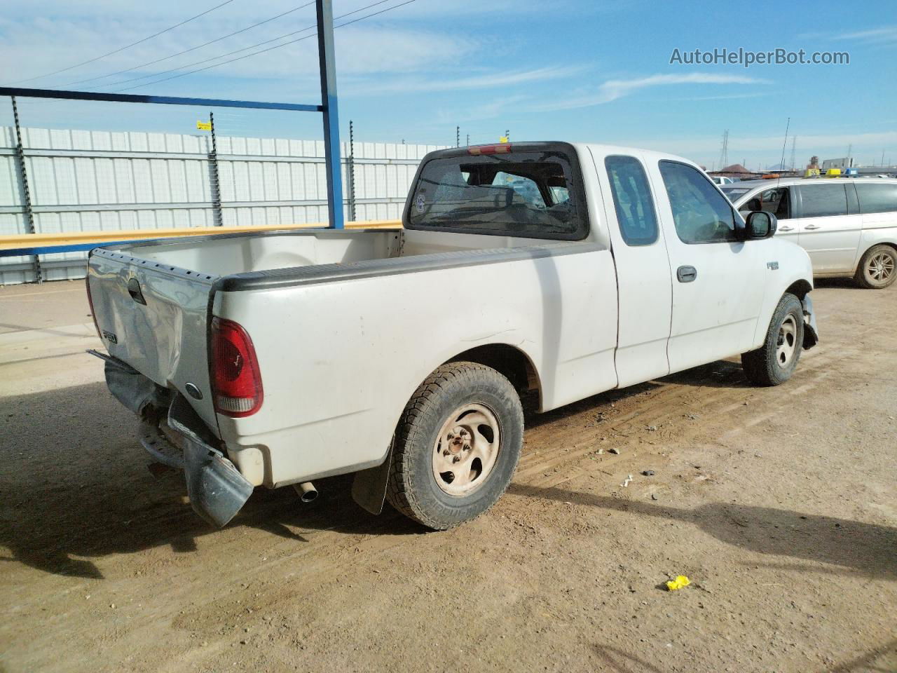 2003 Ford F150  White vin: 2FTRX17243CA21009