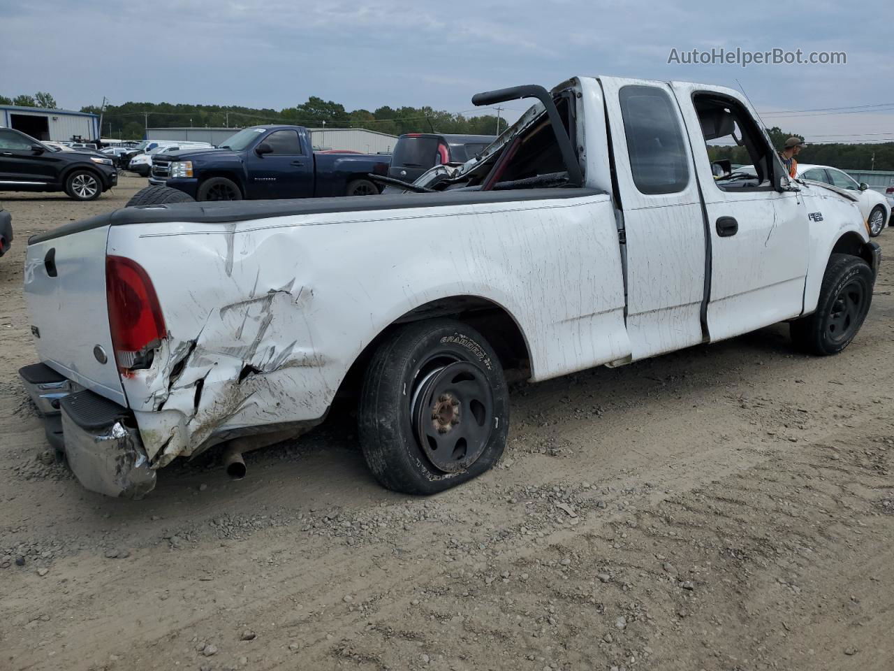 2003 Ford F150  White vin: 2FTRX17263CA94656