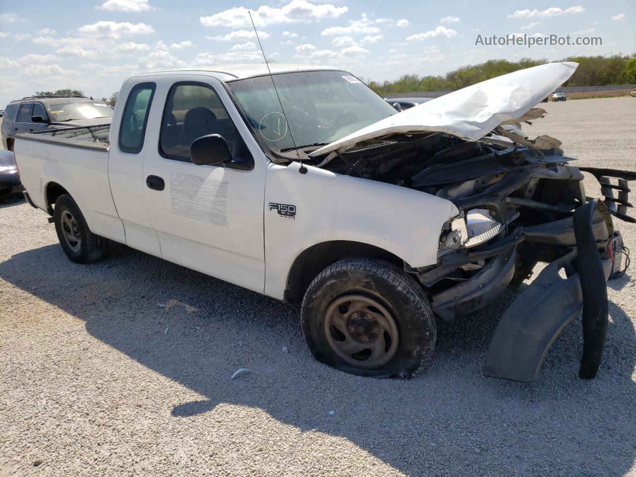 2003 Ford F150  White vin: 2FTRX17L83CB14480