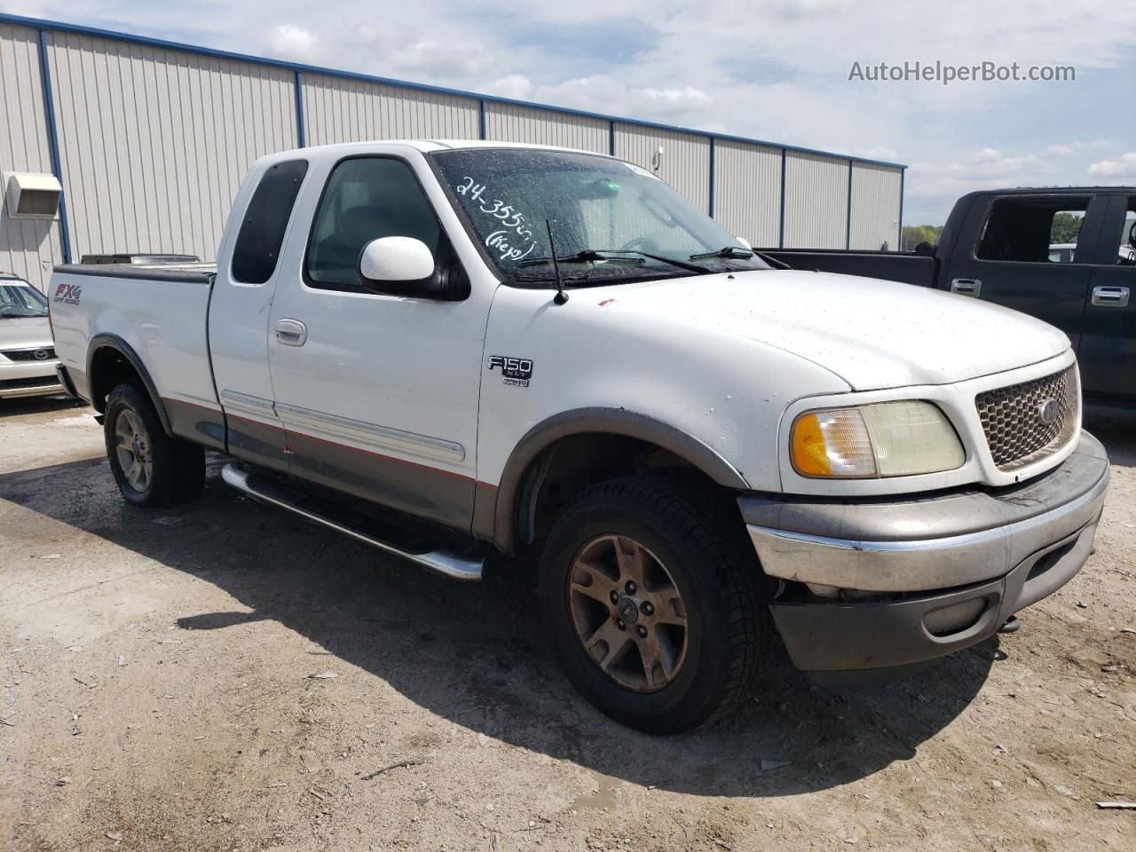 2003 Ford F150  White vin: 2FTRX18L83CA20498