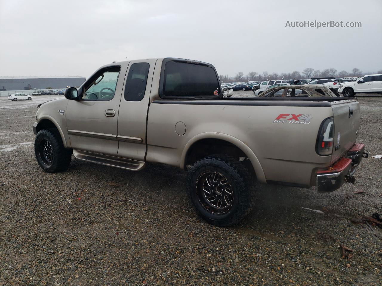 2003 Ford F150  Золотой vin: 2FTRX18L93CA28870