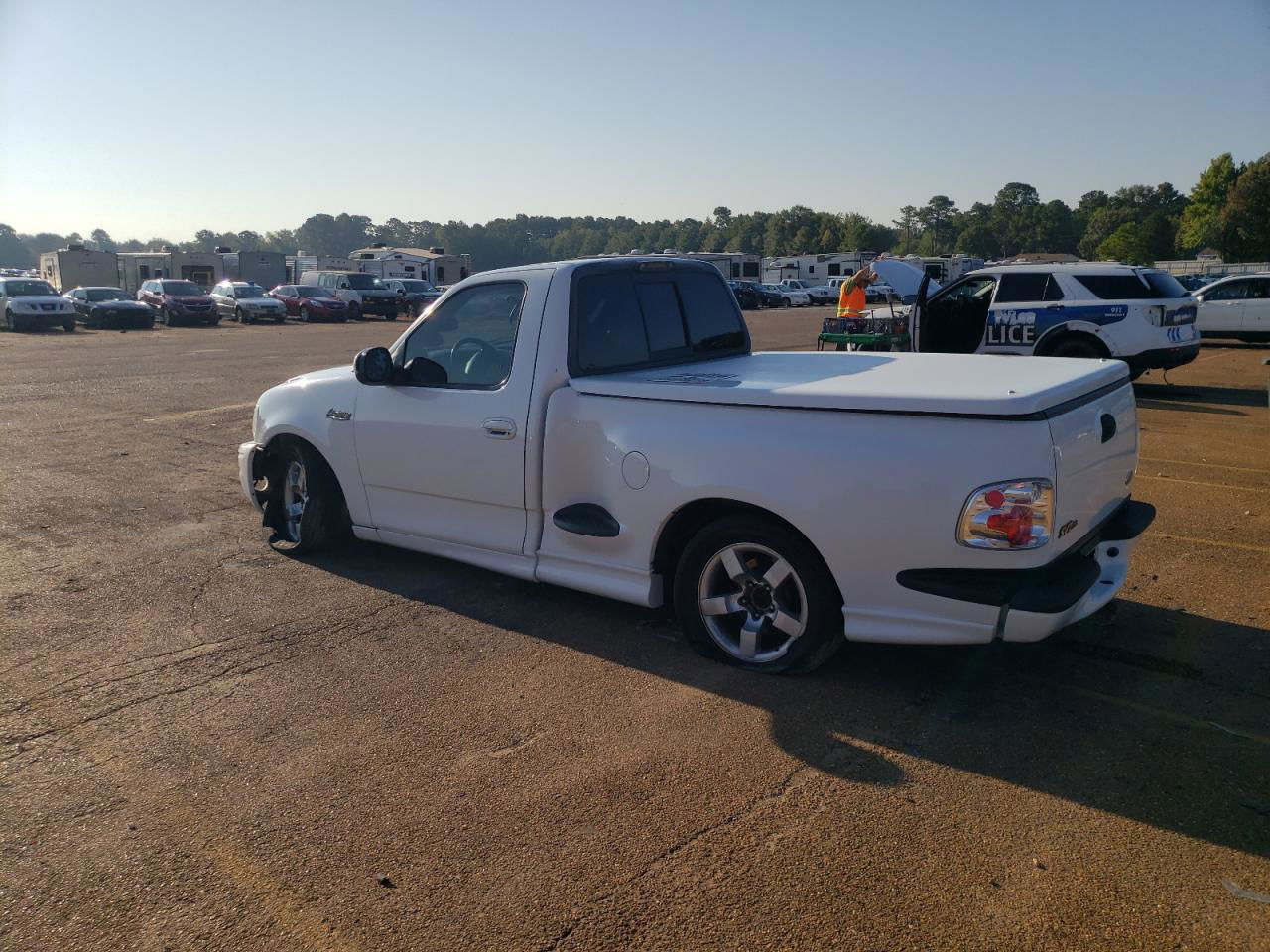 2001 Ford F150 Svt Lightning White vin: 2FTZF07301CA86846