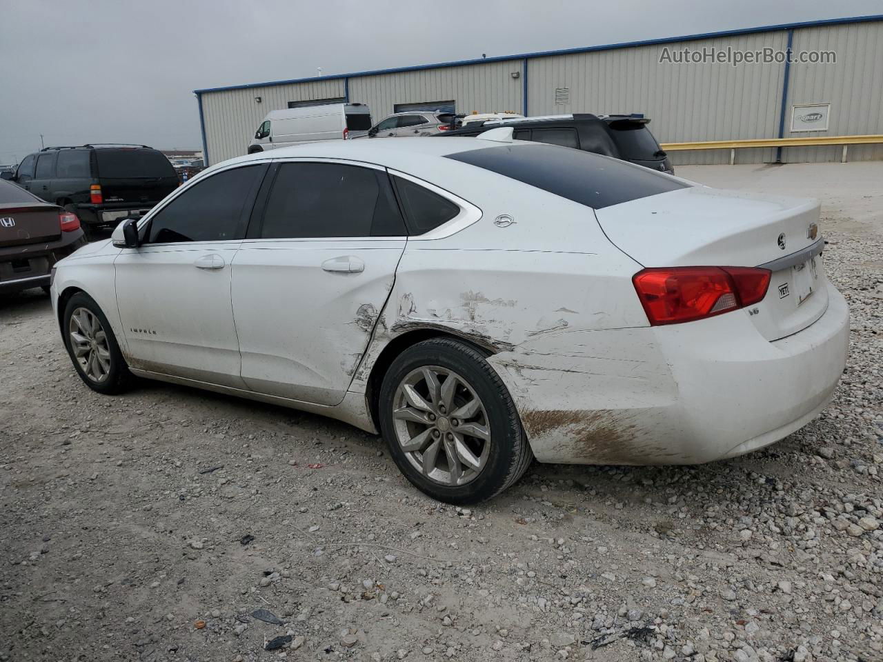 2017 Chevrolet Impala Lt White vin: 2G1105S30H9143016