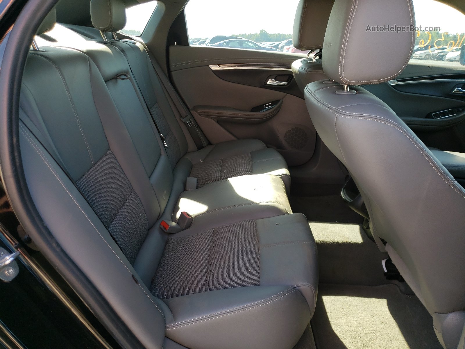 2017 Chevrolet Impala Lt Черный vin: 2G1105S30H9158907