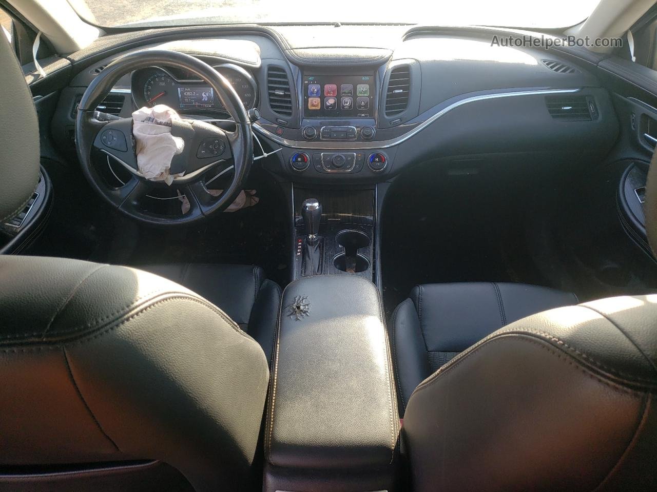 2017 Chevrolet Impala Lt Белый vin: 2G1105S31H9196260